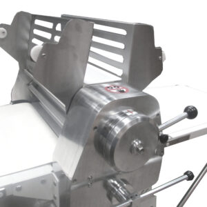 D19A LAMINADORA DE MASA 12 LIBRAS 2