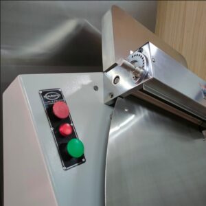 LAMINADORA DE PIZZA MAQUIN LP60